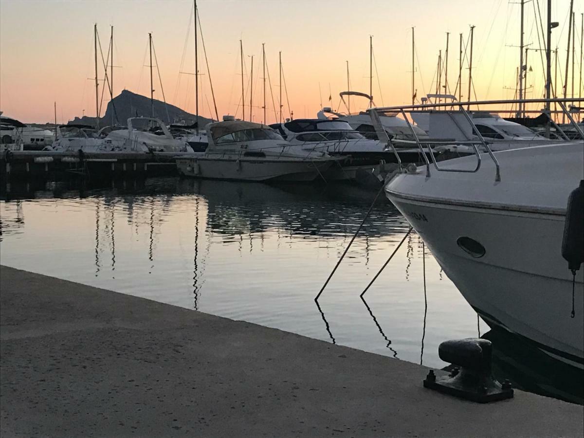 Altea, Callejeando Por Su Casco Antiguo. Екстер'єр фото