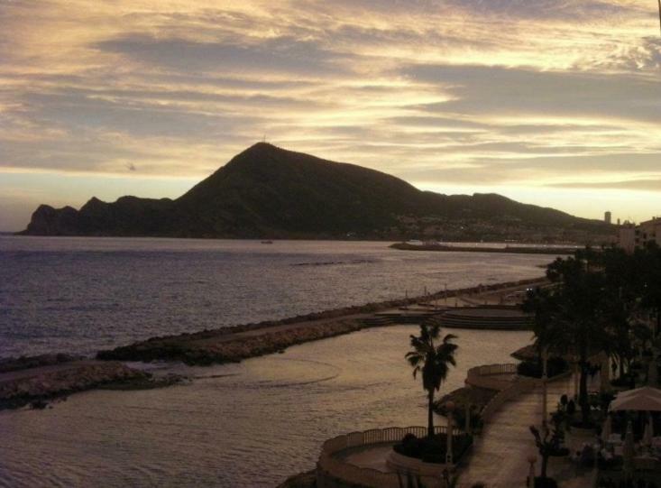 Altea, Callejeando Por Su Casco Antiguo. Екстер'єр фото