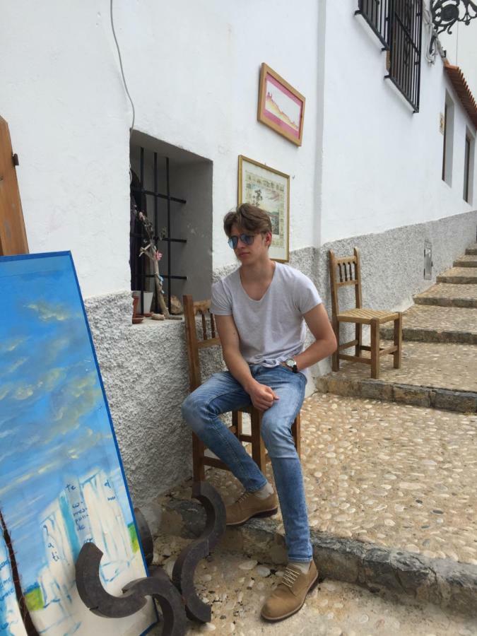 Altea, Callejeando Por Su Casco Antiguo. Екстер'єр фото