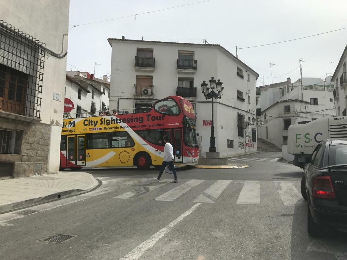 Altea, Callejeando Por Su Casco Antiguo. Екстер'єр фото